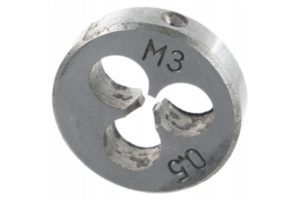 Плашка метрическая, легированная сталь 3х0,5мм /70820